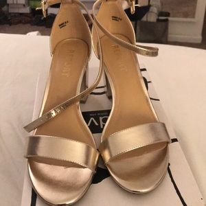 REPORT Brand gold metallic chunky heels